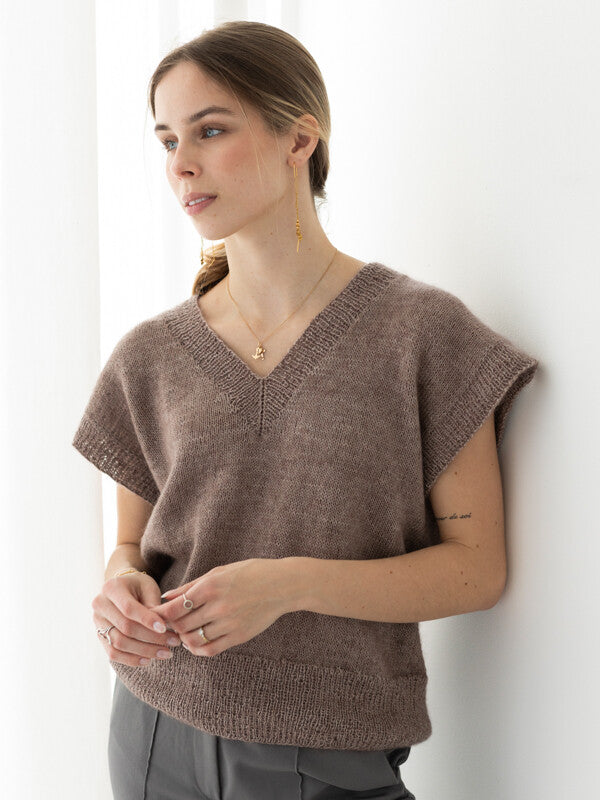 Digital opskrift til Louise V-Neck Slipover